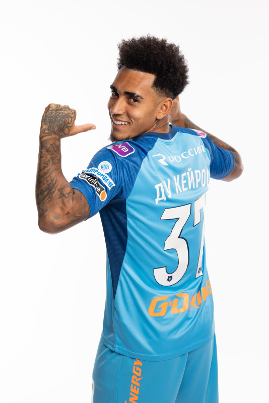 Индивидуальная фотосессия игроков ФК «Зенит» в форме Joma сезона 2023/24