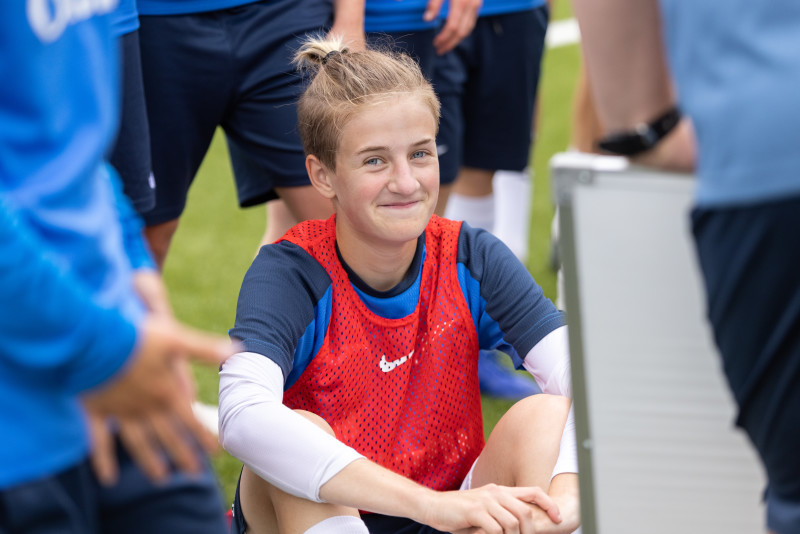 Тренировка женской молодёжной команды «Зенит» перед матчем с «Динамо»