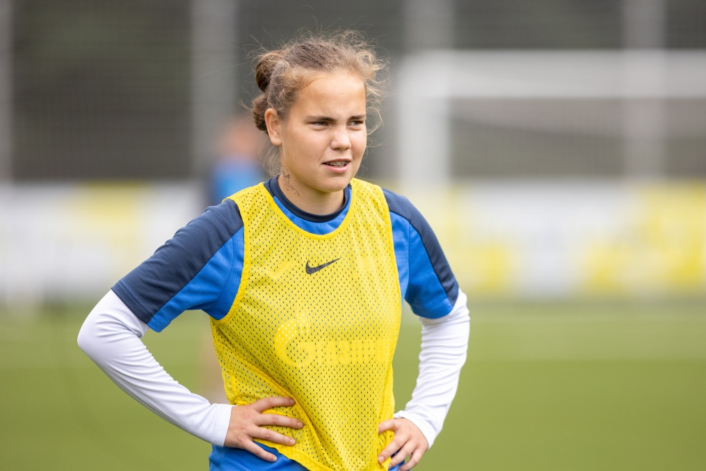 Тренировка женской молодёжной команды «Зенит» перед матчем с «Динамо»