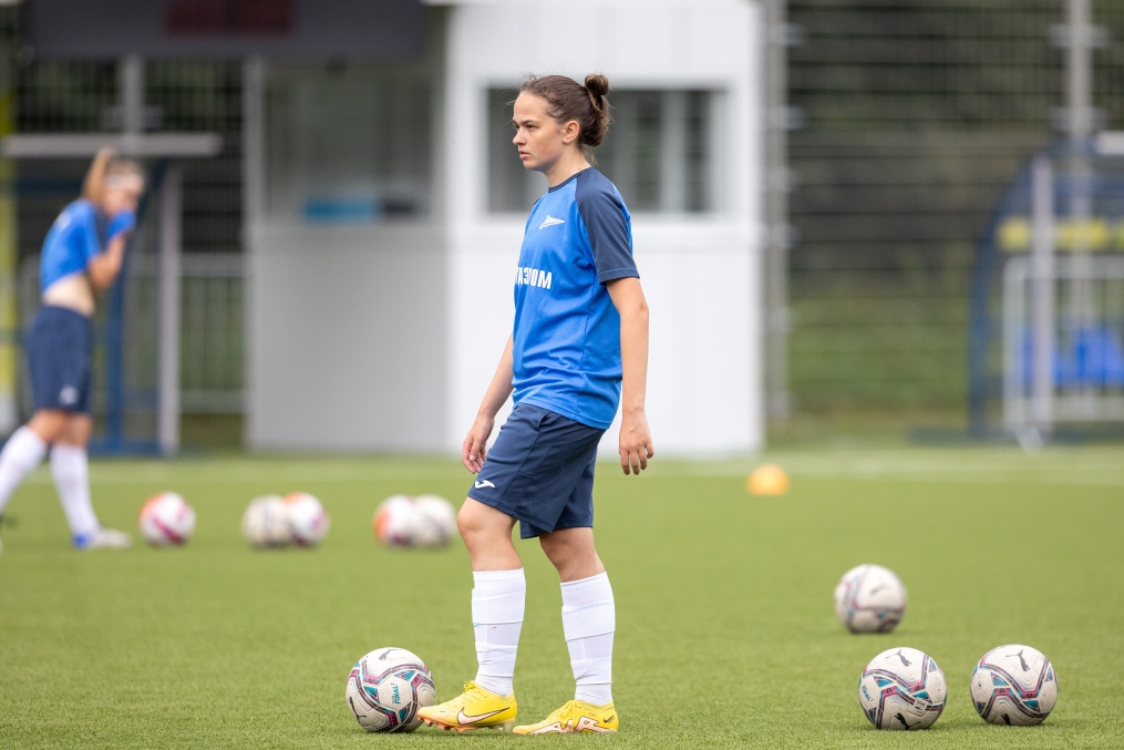 Тренировка женской молодёжной команды «Зенит» перед матчем с «Динамо»