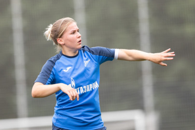 Тренировка женской молодёжной команды «Зенит» перед матчем с «Динамо»