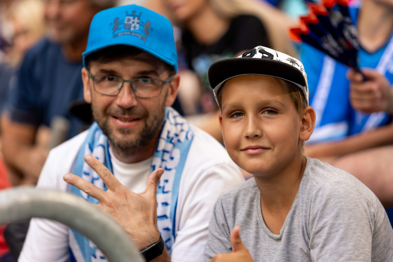 Болельщики на матче «Зенит» — «Динамо»