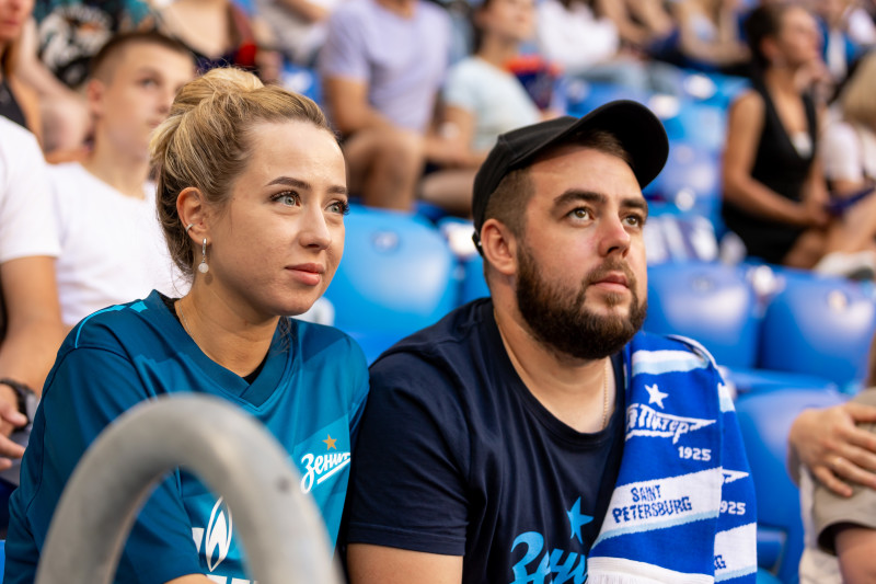 Болельщики на матче «Зенит» — «Динамо»