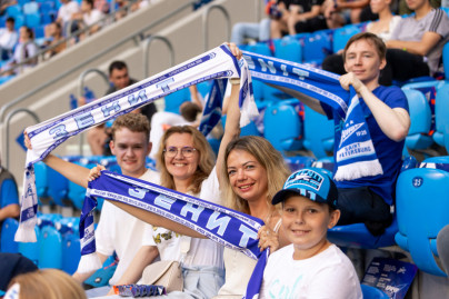 Болельщики на матче «Зенит» — «Динамо»