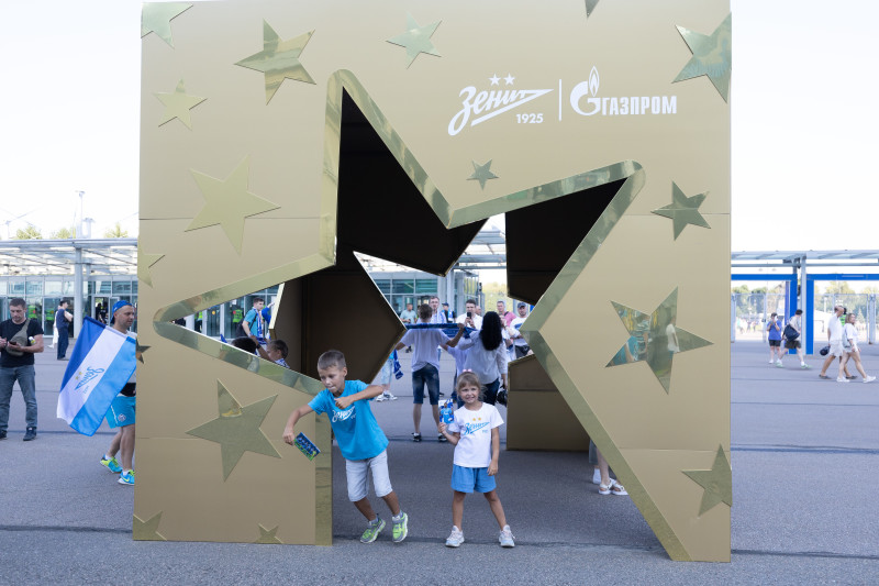 Зоны Мегафона на матче «Зенит» — «Динамо»