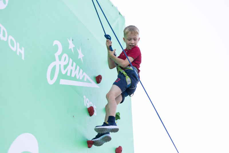 Зоны Мегафона на матче «Зенит» — «Динамо»