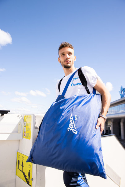 Вылет команды в Самару на матч с «Крыльями Советов»