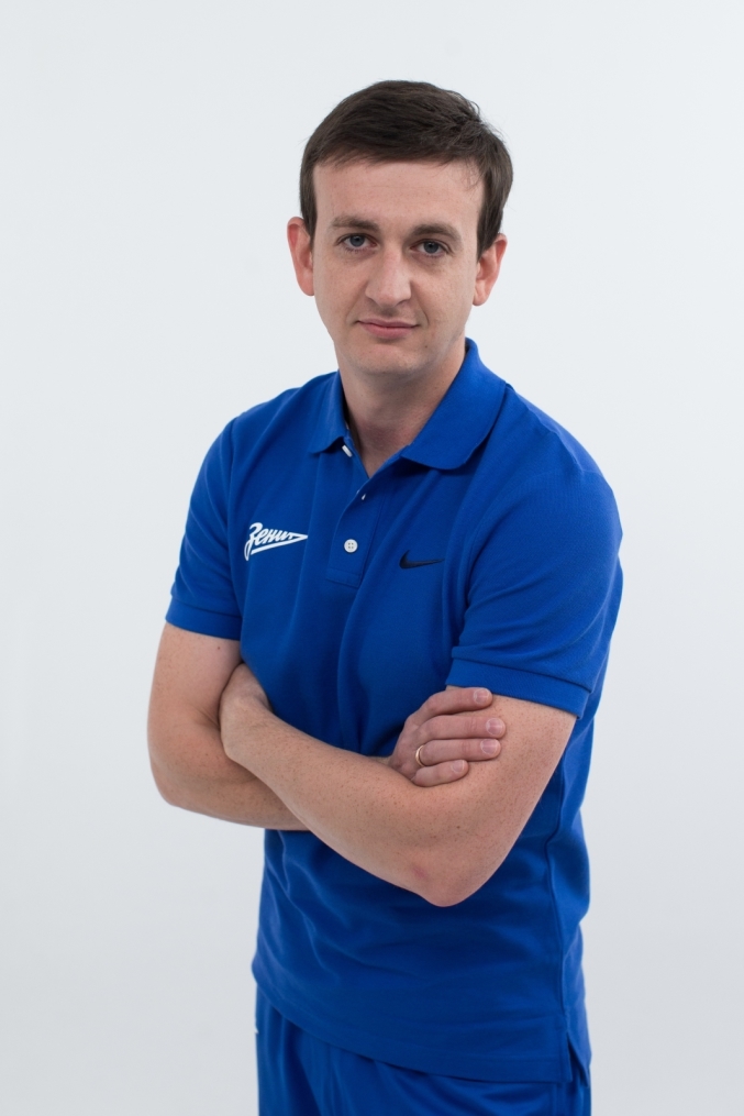 Фотосессия игроков и тренеров основного состава БК «Зенит» сезона 2016/2017