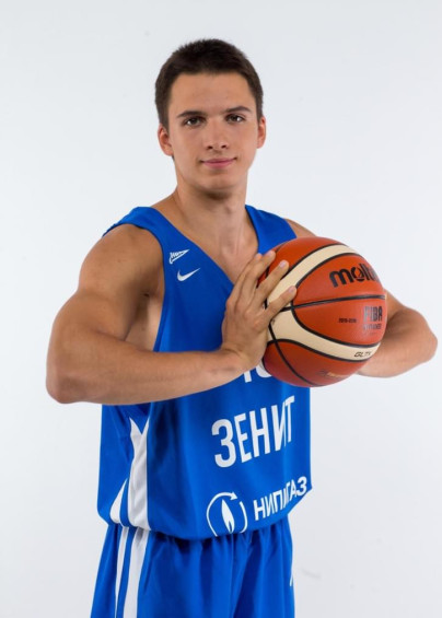 Фотосессия игроков и тренеров БК «Зенит-Фарм» сезона-2017/2018