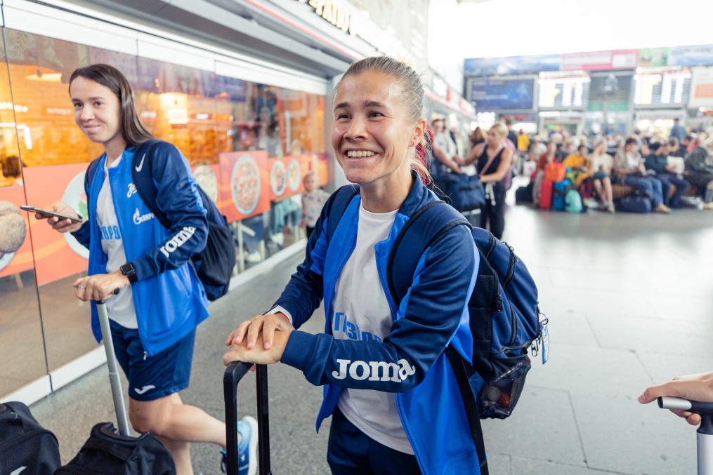 Выезд женской команды «Зенит» на матч с «Динамо»