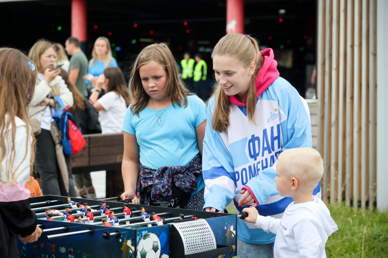 Фестиваль «Зенита» в МЕГЕ