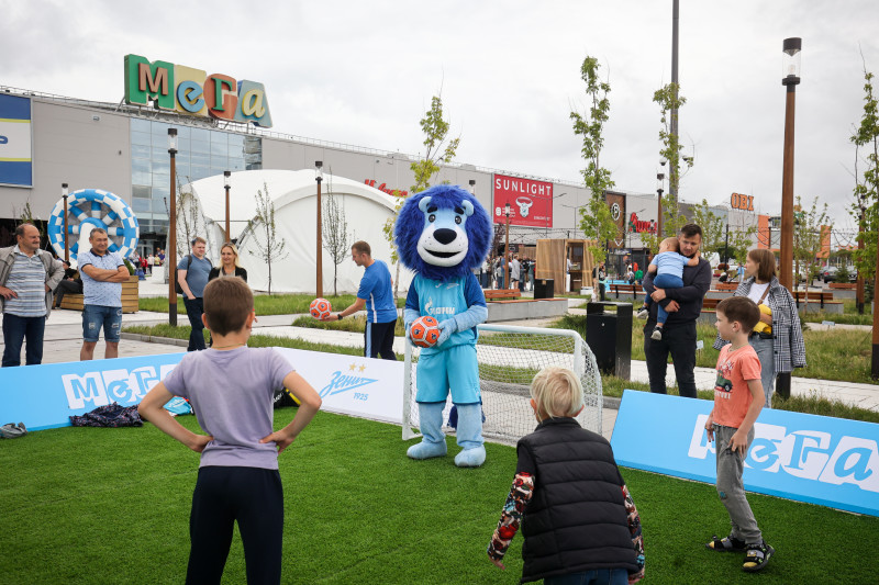 Фестиваль «Зенита» в МЕГЕ