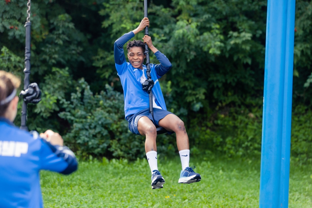 Прогулка женской команды перед матчем с «Динамо»