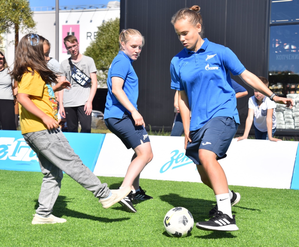 Фестиваль «Зенита» в МЕГА Парнас