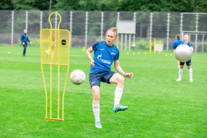 Тренировка женской команды перед матчем с «Енисеем»