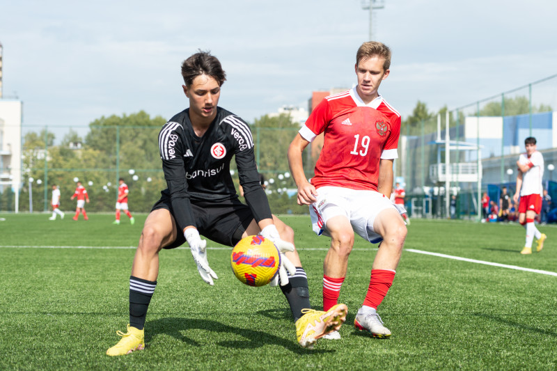 XVI международный юношеский турнир памяти Ю. А. Морозова. Сборная России — «Интернасьонал»