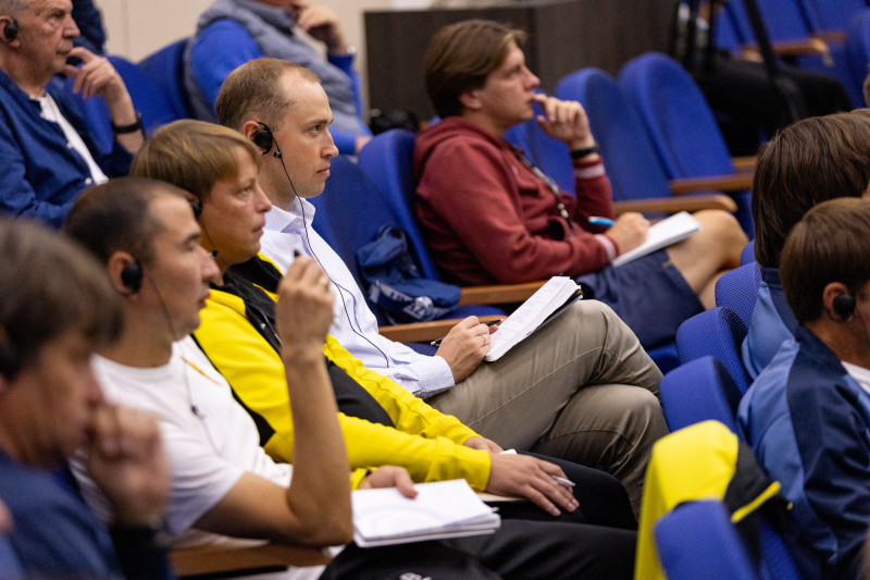 Хачыоглу М. — академия спортивного клуба «Фенербахче»