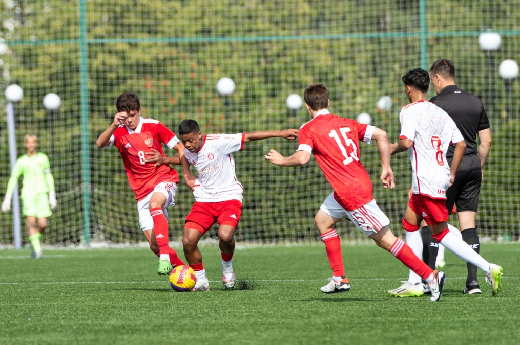 XVI международный юношеский турнир памяти Ю. А. Морозова. Сборная России — «Интернасьонал»