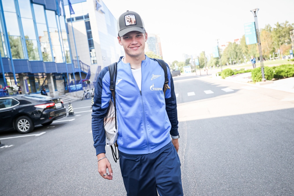 Выезд «Зенита»-м на матч против «Урала»-м