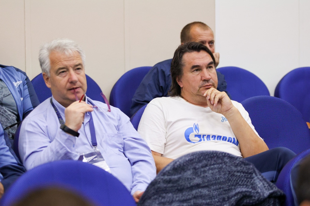 Иван Шабаров  — старший тренер молодежной сборной России по футболу