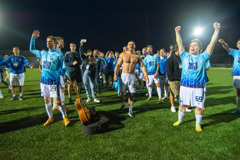 Ответный стыковой матч Медиалиги: «Чисто Питер» — «Nikifilini»