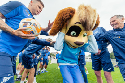 Дружок на тренировке основной команды «Зенит»