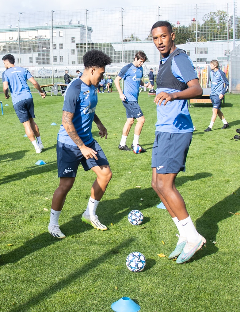 Открытая тренировка «Зенита» перед матчем с «Оренбургом»