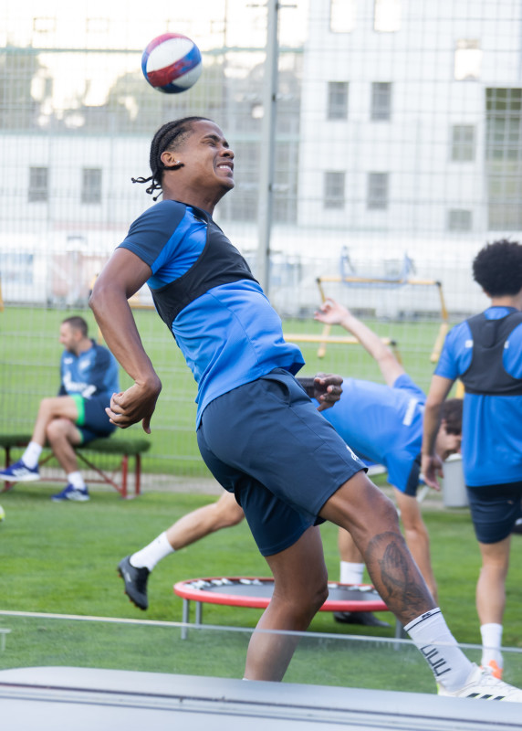 Открытая тренировка «Зенита» перед матчем с «Оренбургом»