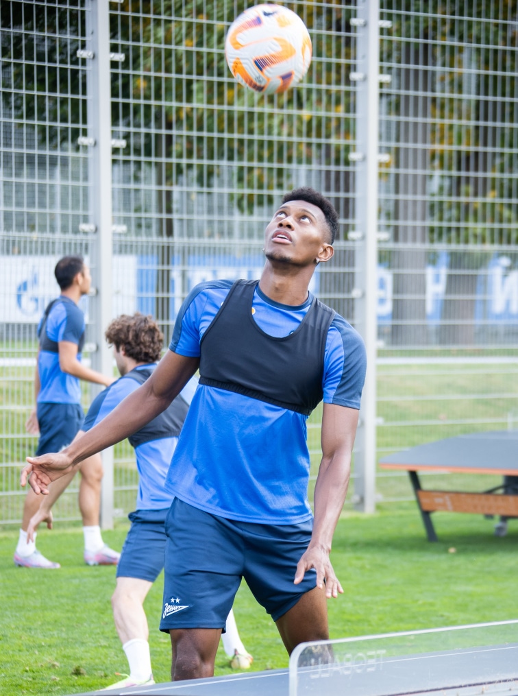 Открытая тренировка «Зенита» перед матчем с «Оренбургом»