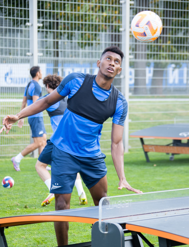 Открытая тренировка «Зенита» перед матчем с «Оренбургом»