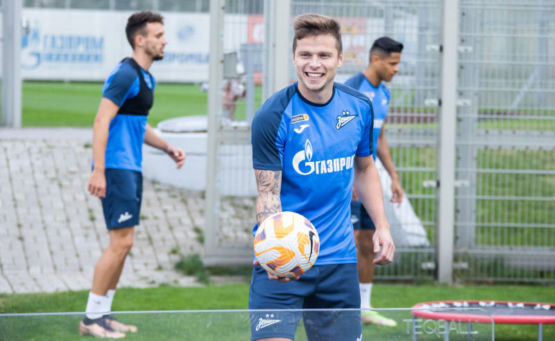 Открытая тренировка «Зенита» перед матчем с «Оренбургом»