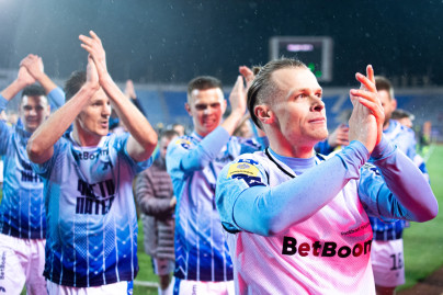 Медийная футбольная лига: «Чисто Питер» — ФК «10»