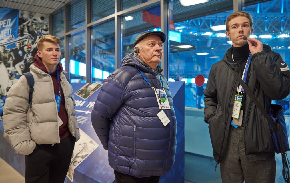 Экскурсия по стадиону для победителей конкурса «Зенит — спортпрогноз» перед матчем «Зенит» — «Ахмат»