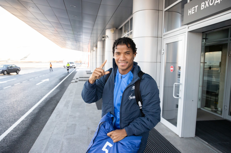 Вылет команды в Баку на матч ПФК «Нефтчи» — «Зенит»