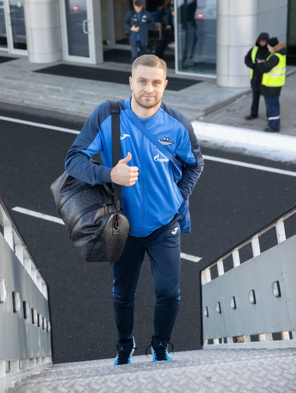 Вылет команды в Баку на матч ПФК «Нефтчи» — «Зенит»