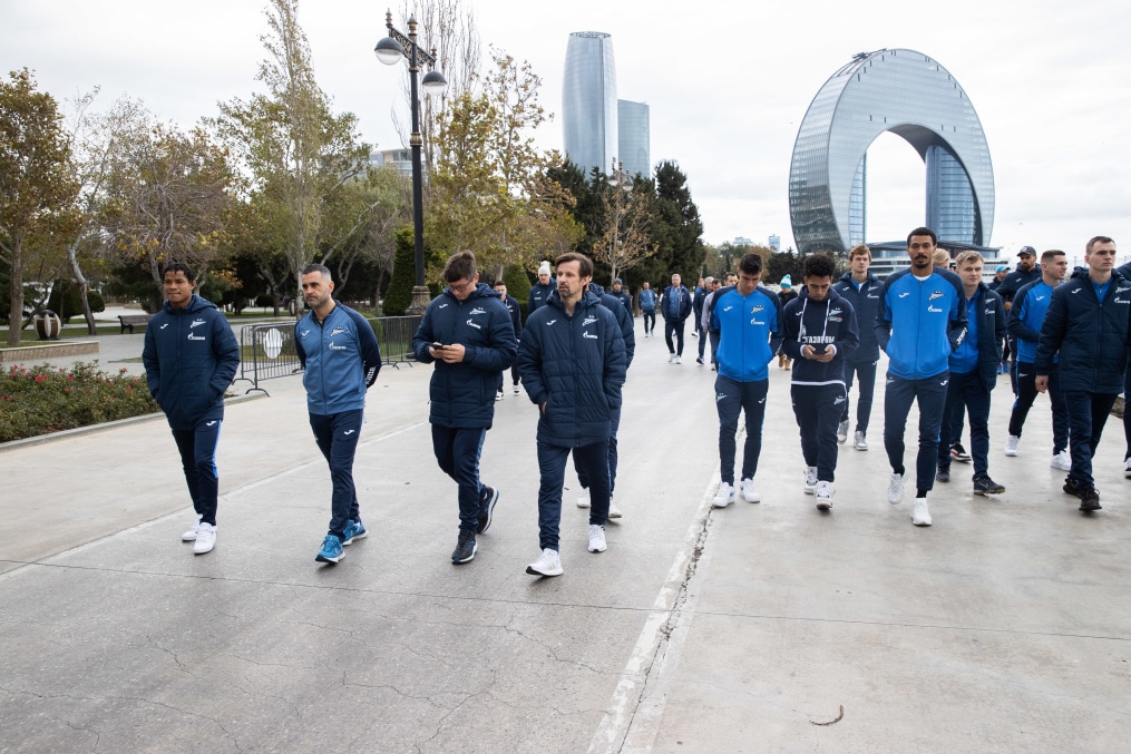 Прогулка команды «Зенит» перед матчем ПФК «Нефтчи» — «Зенит»