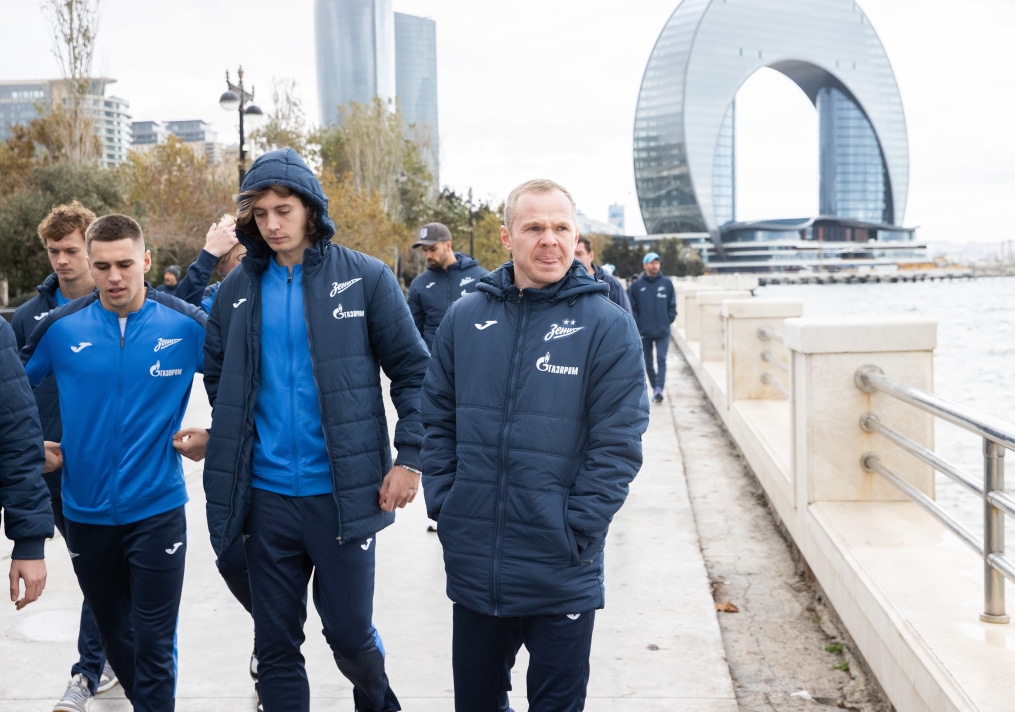 Прогулка команды «Зенит» перед матчем ПФК «Нефтчи» — «Зенит»