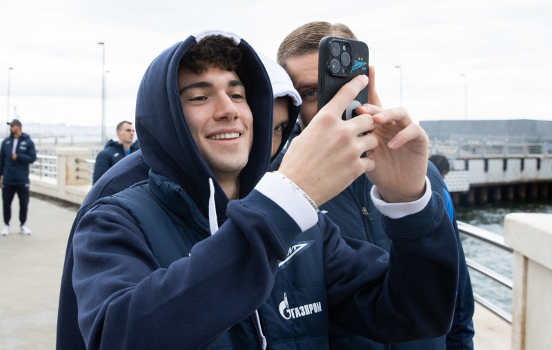 Прогулка команды «Зенит» перед матчем ПФК «Нефтчи» — «Зенит»