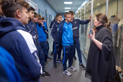 Воспитанники «Газпром»-Академии на экскурсии по киностудии «Ленфильм»