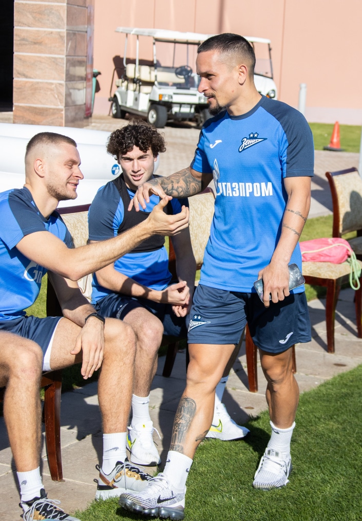 Зимние «Газпром» — тренировочные сборы в Абу-Даби,15 января утренняя тренировка