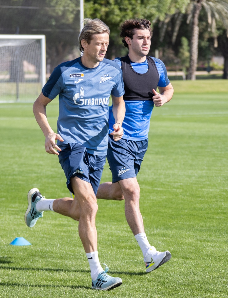 Зимние «Газпром» — тренировочные сборы в Абу-Даби,15 января утренняя тренировка