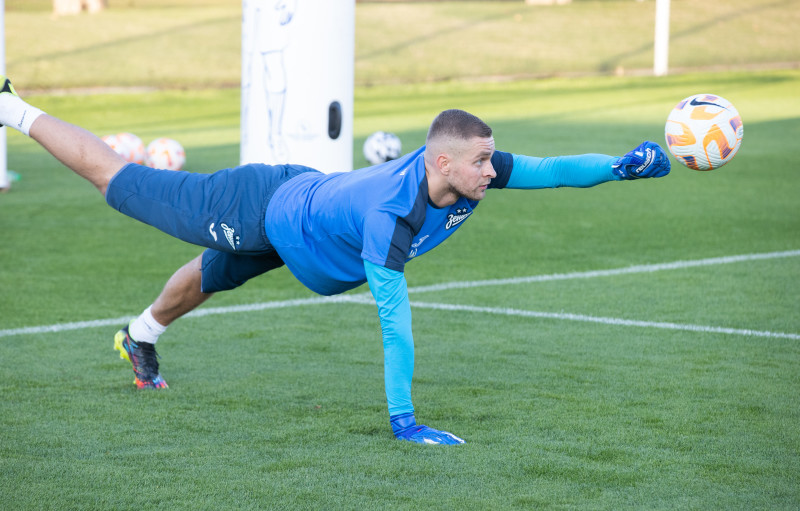 Зимние «Газпром» — тренировочные сборы в Абу-Даби,15 января вечерняя тренировка