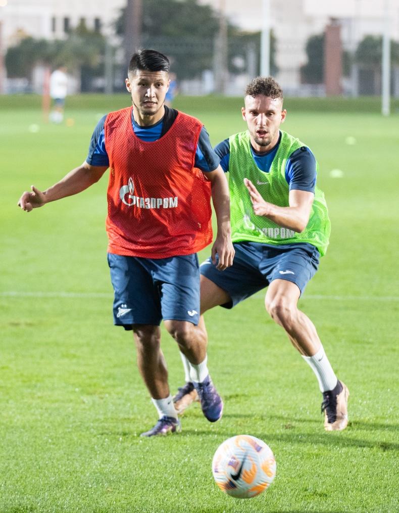 Зимние «Газпром» — тренировочные сборы в Абу-Даби,15 января вечерняя тренировка