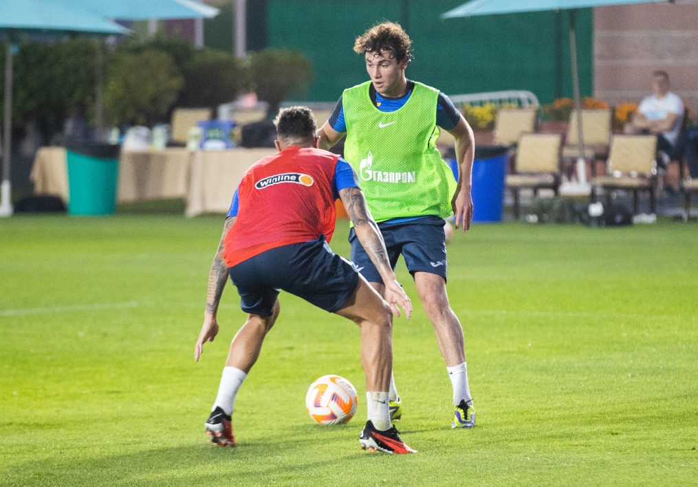 Зимние «Газпром» — тренировочные сборы в Абу-Даби,15 января вечерняя тренировка