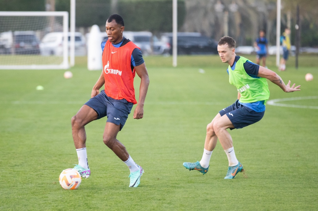 Зимние «Газпром» — тренировочные сборы в Абу-Даби. 16 января, вечерняя тренировка