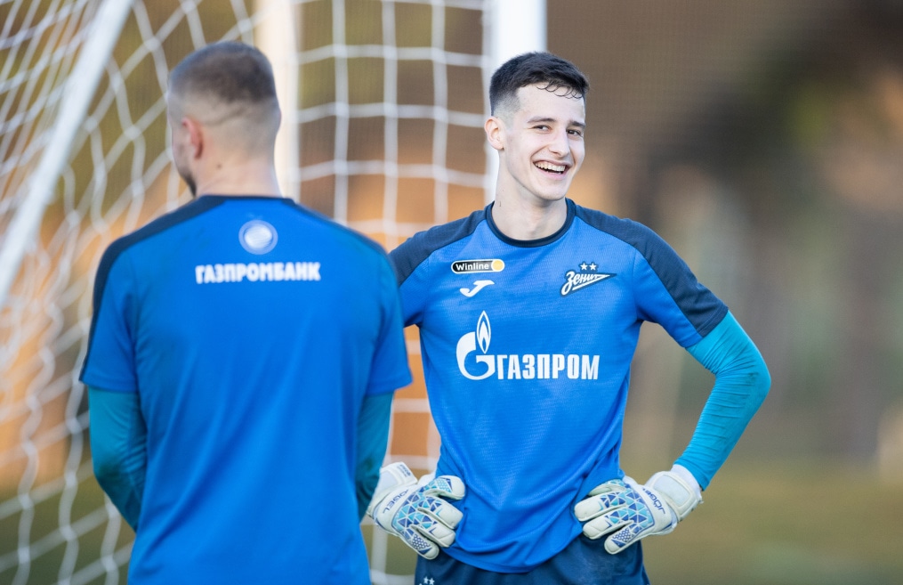 Зимние «Газпром» — тренировочные сборы в Абу-Даби. 16 января, вечерняя тренировка