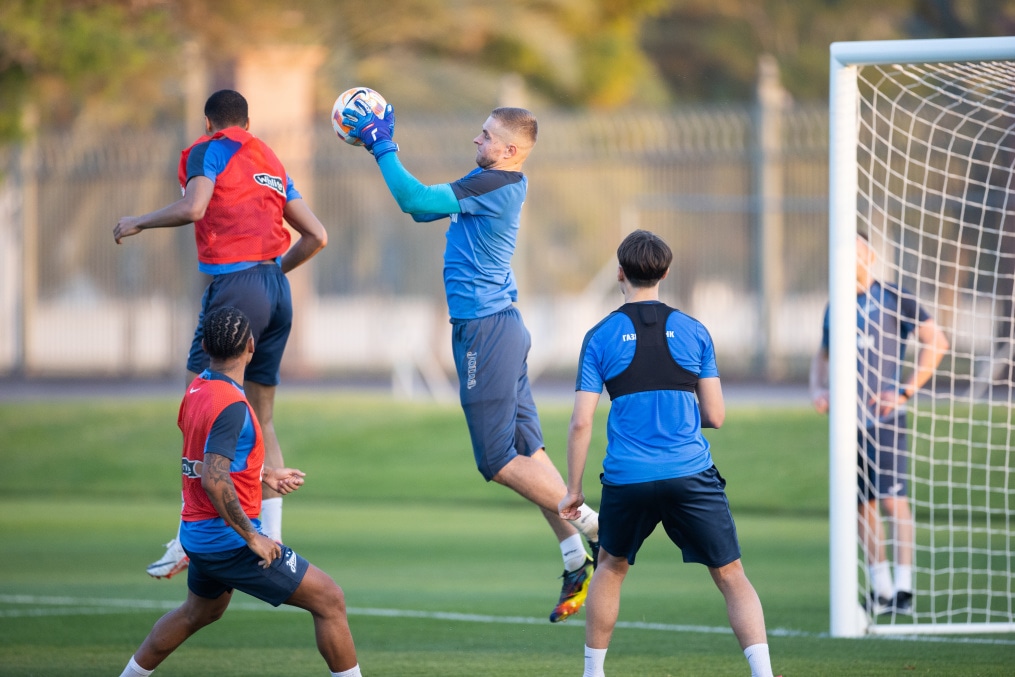 Зимние «Газпром» — тренировочные сборы в Абу-Даби. 16 января, вечерняя тренировка