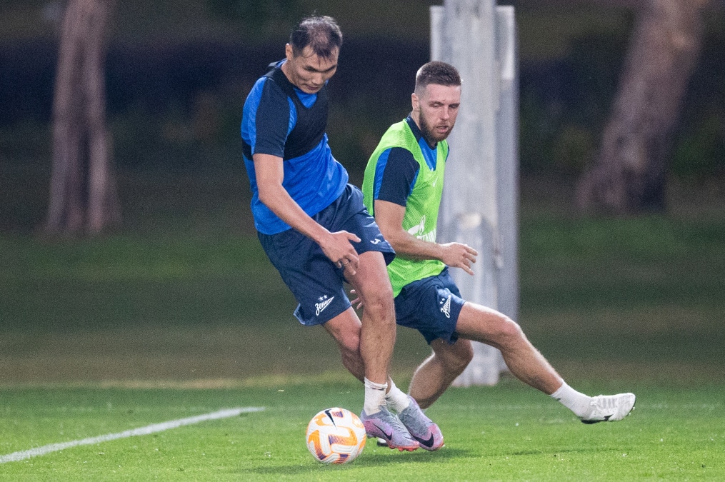 Зимние «Газпром» — тренировочные сборы в Абу-Даби. 16 января, вечерняя тренировка