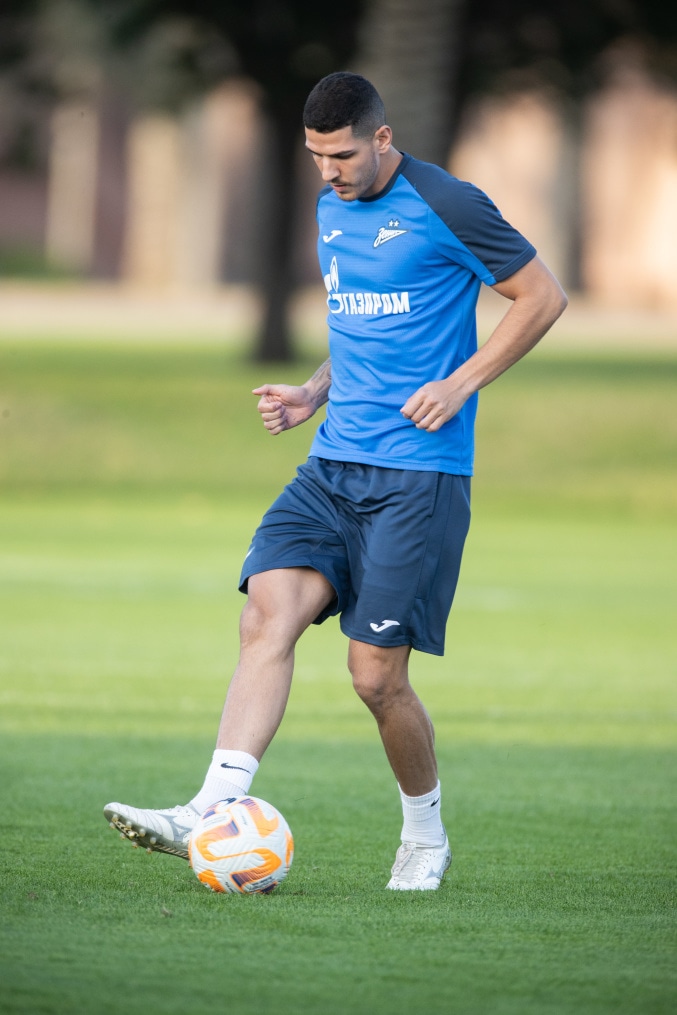 Зимние «Газпром» — тренировочные сборы в Абу-Даби. 17 января, вечерняя тренировка