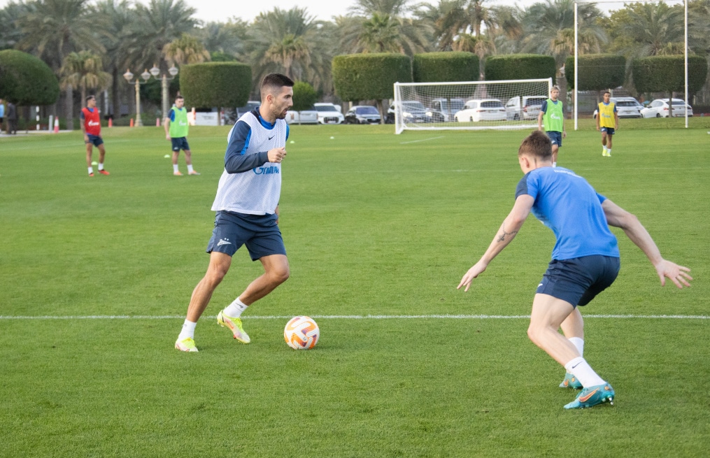 Зимние «Газпром» — тренировочные сборы в Абу-Даби. 17 января, вечерняя тренировка